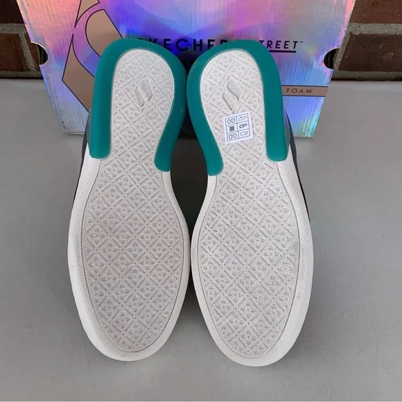 Skechers Womens Double Gloss- Blocked Up Athletic Training Shoes Sneakers US 9 M - Picture 8 of 10